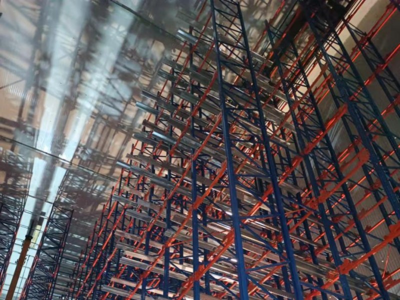 Kệ kho cao tầng kiểu đa sâu