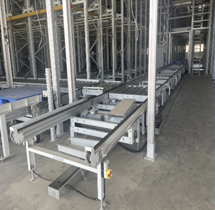 Xe tự hành dẫn đường bằng ray di chuyển theo vòng lặp Xe tự hành dẫn đường bằng ray di chuyển theo vòng lặp