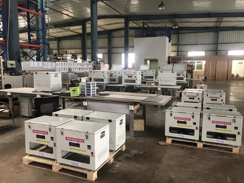 Hệ thống kệ chứa hàng bằng xe đẩy Hệ thống kệ chứa hàng bằng xe đẩy