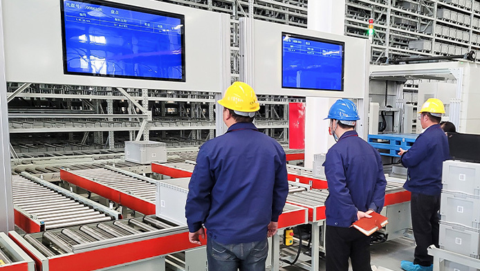 ASRS tải trọng nhẹ kết hợp băng tải & WMS, tích hợp quy trình kho hàng hợp lý ASRS tải trọng nhẹ kết hợp băng tải & WMS, tích hợp quy trình kho hàng hợp lý