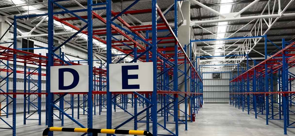 Các Hệ Thống Kệ Khác Nhau Được Sử Dụng Trong Cơ Sở Lưu Trữ Là Gì?